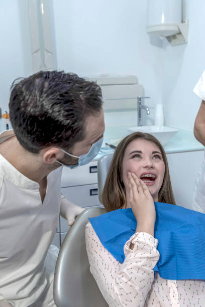 Best Weekend Emergency Dental Services in Hampden Sydney, VA